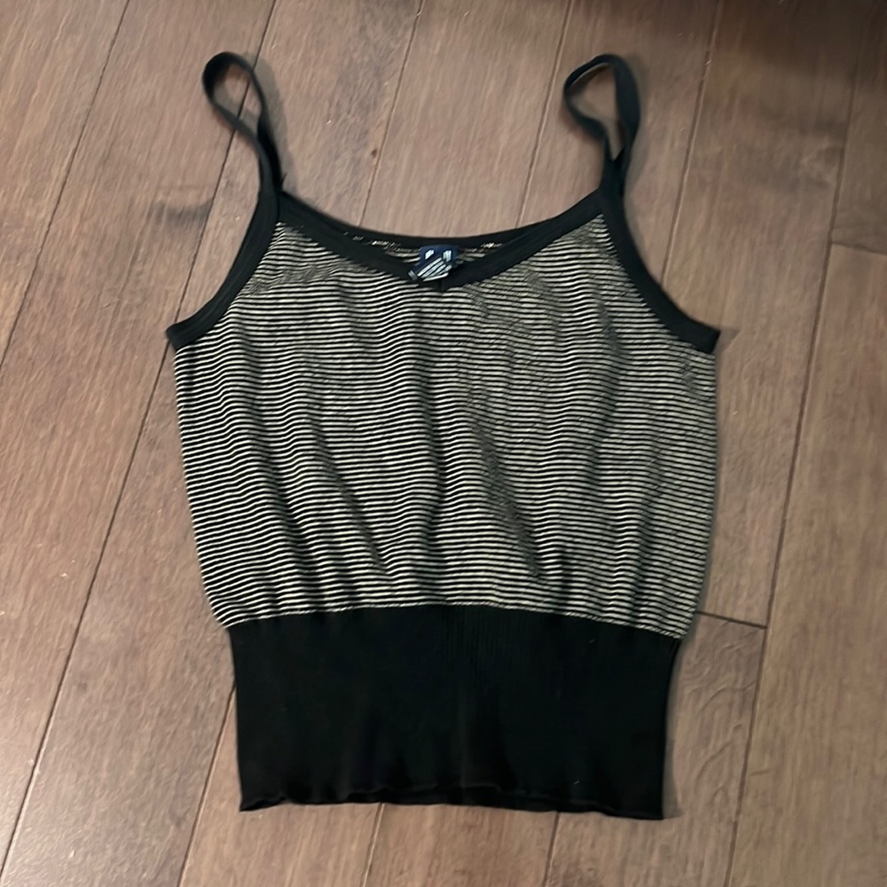 Girls gap shirt, size large, fitted at bottom